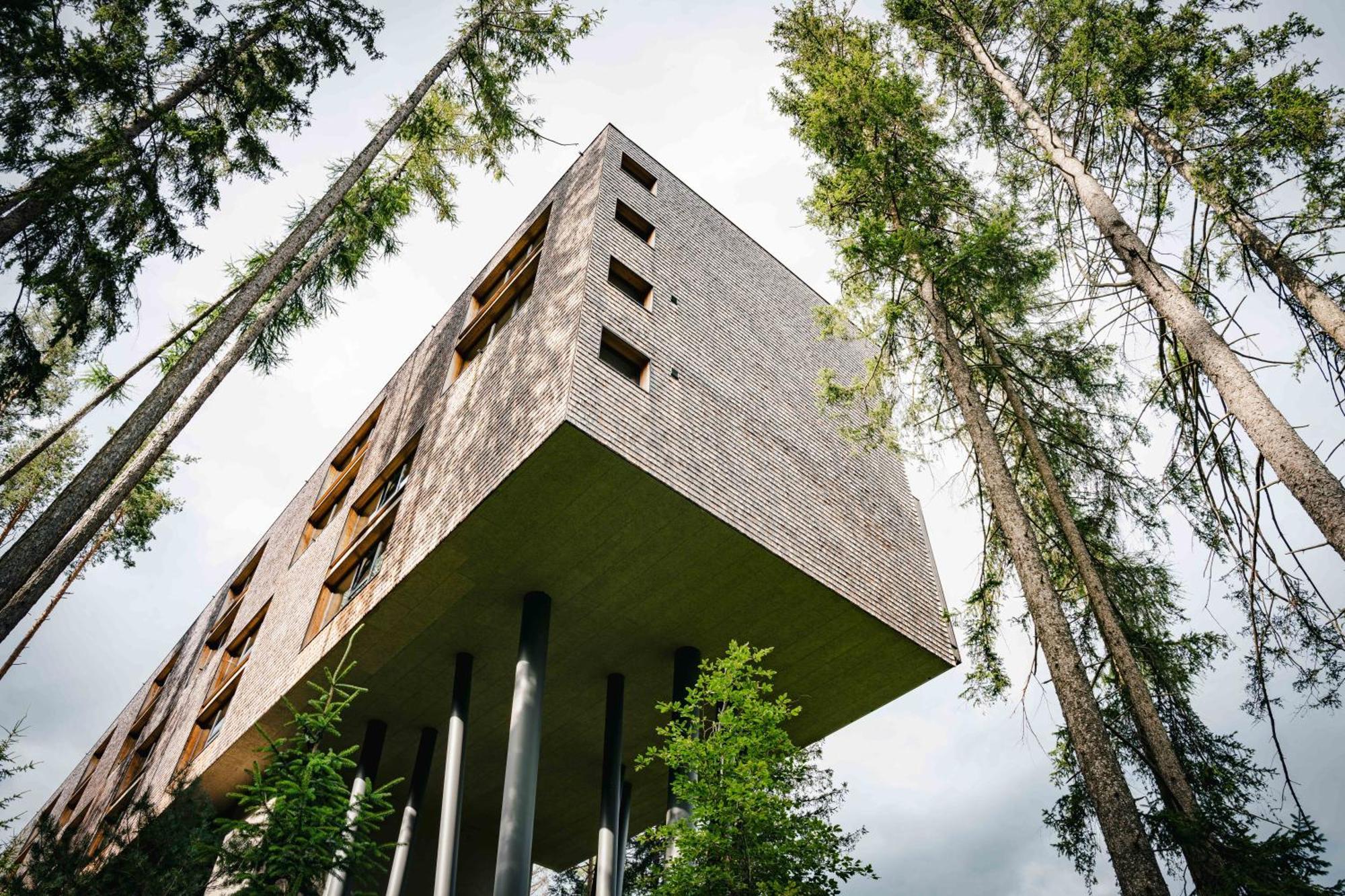 My Arbor - Dolomites Hotell Brixen Exteriör bild The "Cube"