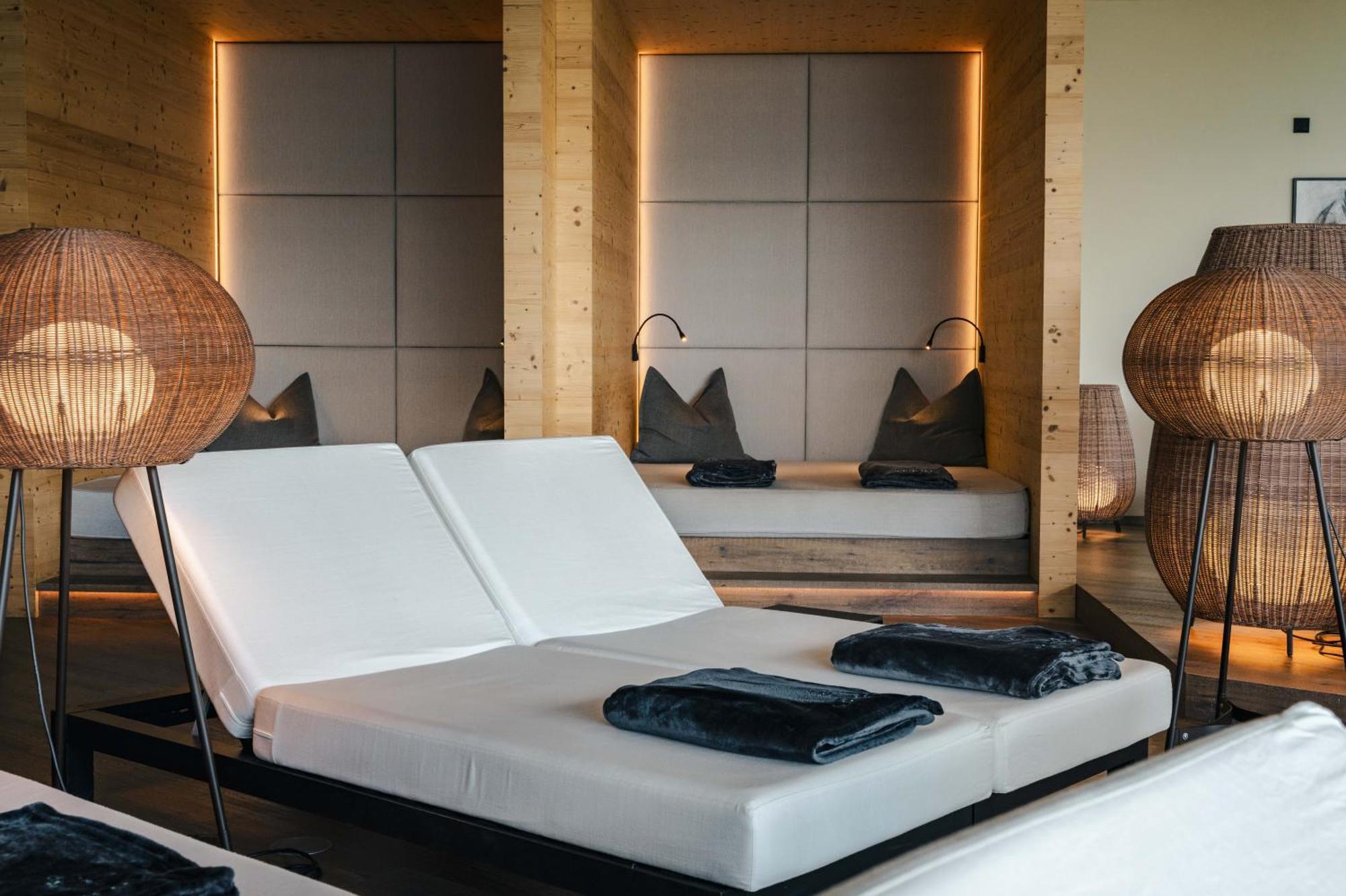 My Arbor - Dolomites Hotell Brixen Exteriör bild A relaxation room