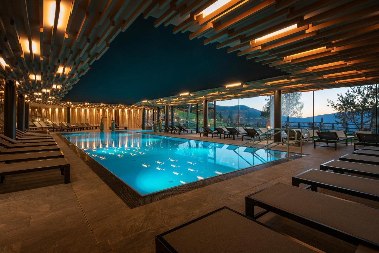 My Arbor - Dolomites Hotell Brixen Exteriör bild The swimming pool at the hotel